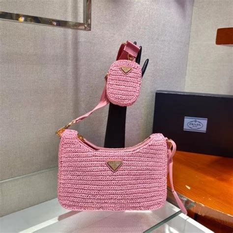 bolsa prada réplica primeira linha|Bolsas Hobo E De Ombro Femininas .